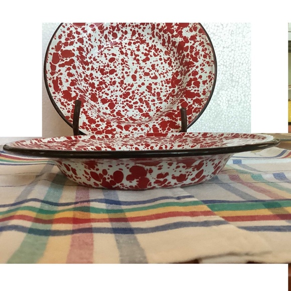 Enamelware 4 Soup/Salad Bowls Red Splatter 8" EUC - Picture 2 of 5